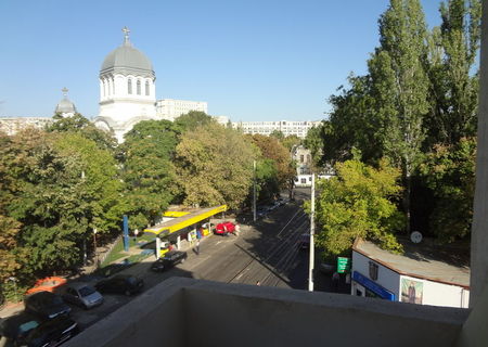 apartament 4 camere ,90 mp ,Piata Unirii