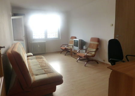 apartament 4 camere de inchiriat Vitan Olimpia