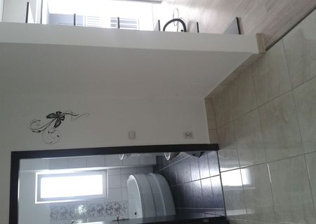 Apartament 53MP la PRIMA INCHIRIERE. Zona Alverna