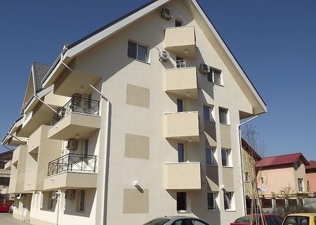 Apartament Berceni, decomandat, zona linistita