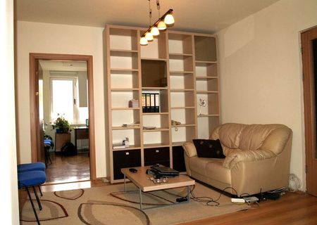 Apartament central 4 camere Apartament central 4 camere