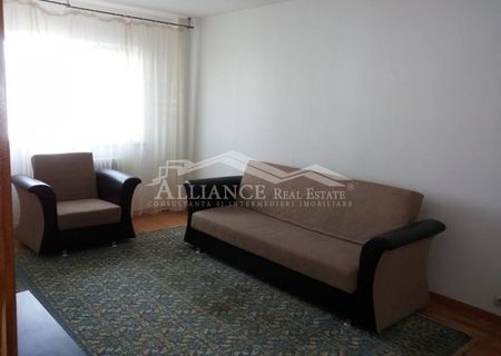 Apartament cu 3 camere, decomandat, Podul de Fier