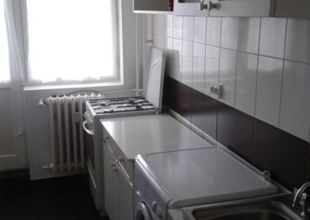 Apartament de inchiriat 3 camere 13 septembrie Drumul Sarii