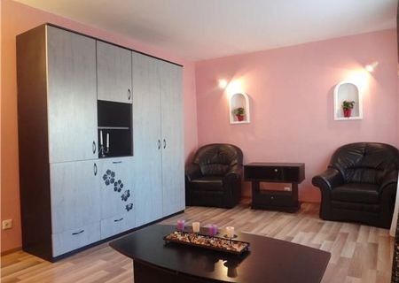 Apartament de lux  decomandat Girocului
