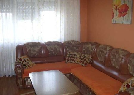 Apartament decomandat 3 camere