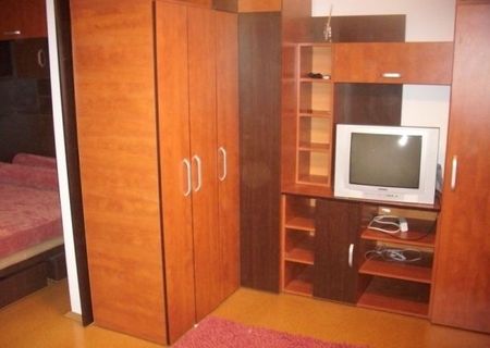 Apartament inchiriat 2 camere nedecomandate, Hipodrom 3 Apartament inchiriat 2 camere nedecomandate, Hipodrom 3