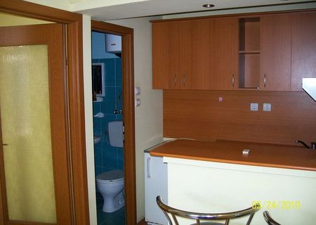 apartament la casa cu 1 camera