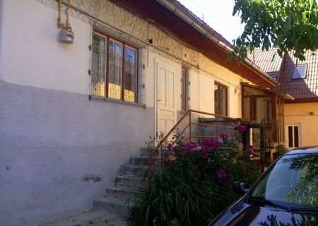 apartament la casa ,schei