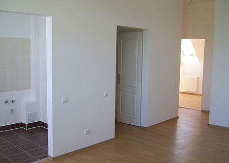 Apartament nou 3 camere la Sanpetru, Brasov