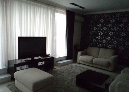 Apartsment de inchiriat 2 camere lux