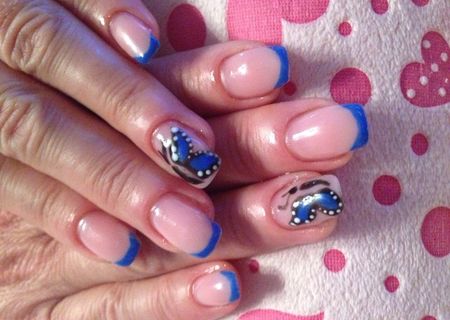 Aplic unghii cu gel