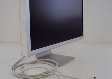 Apple Cinema Display Mat(Nu Glossy) 23" Full HD 1920x1200 LCD SUPER PRET! Apple Cinema Display Mat(Nu Glossy) 23" Full HD 1920x1200 LCD SUPER PRET!