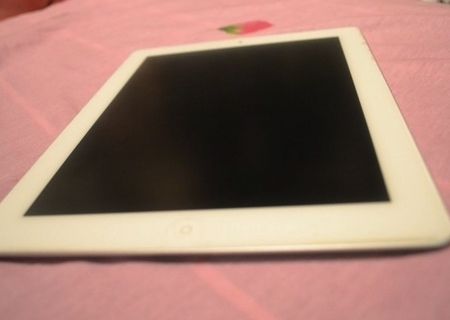 Apple iPad 2 Alb Wi-fi + 3G 16 GB + Husa