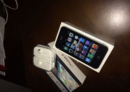 Apple iPhone 4 8GB BLACK