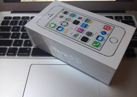 Apple Iphone 5s Silver/ White, Unlocked New Sealed