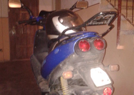 aprillia SR50