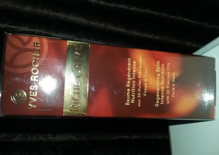 Balsam regenerator pentru ten si gat Yves Rocher