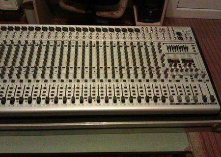 BEHRINGER SL3242FX-PRO