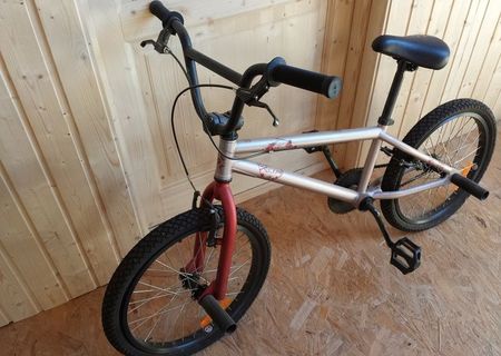 bicicleta BMX noua