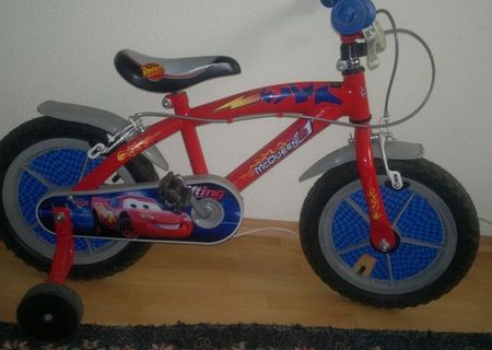 Bicicleta copii Cars Fulger McQueen 35 cm pt 3-7 ani Bicicleta copii Cars Fulger McQueen 35 cm pt 3-7 ani