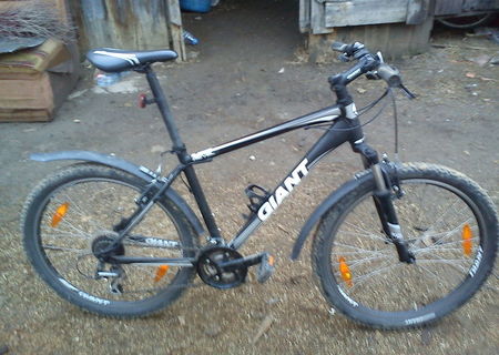 bicicleta giant revel