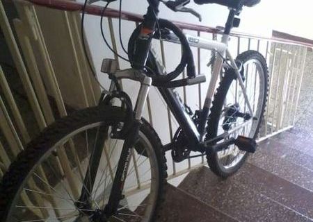 Bicicleta MTB 18 viteze (sau schimb cu telefon)