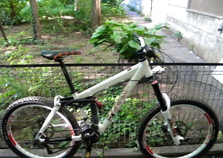 Bicicleta UMF freddy Bicicleta UMF freddy
