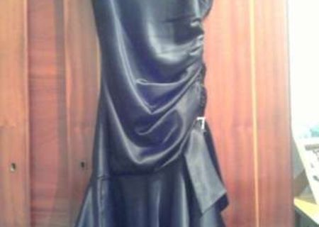Black Dress Black Dress