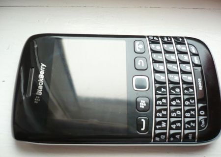 Blackberry 9097