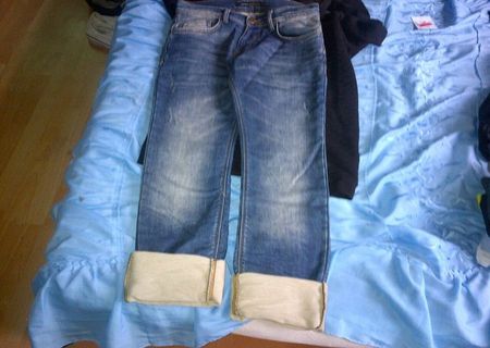 blugi skinny fit marimea 31