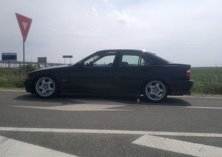 bmw e36 320i