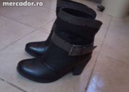 Botine de vanzare
