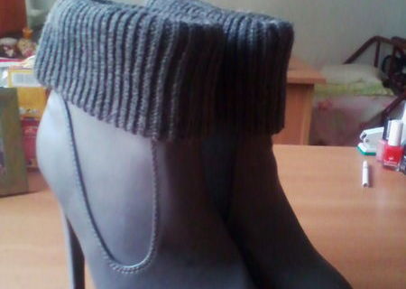 Botine gri cu platforma