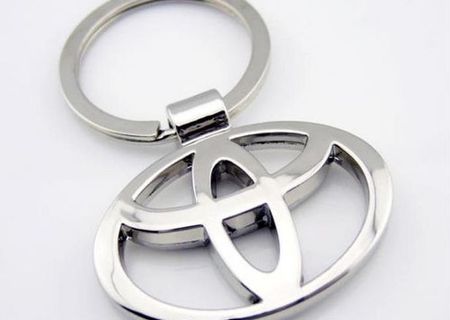 Breloc Chei cu logo TOYOTA Breloc Chei cu logo TOYOTA