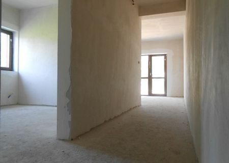 Bucium, apartament 2 camere, 54 mpu, bloc 2013, loc de parcare inclus, 42000 eur Bucium, apartament 2 camere, 54 mpu, bloc 2013, loc de parcare inclus, 42000 eur