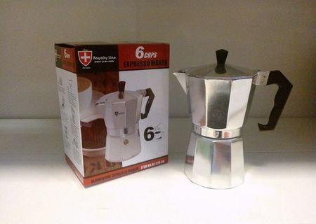 Cafetiera 6 persoane Cafetiera 6 persoane