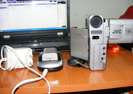 camera jvc  -  minidv