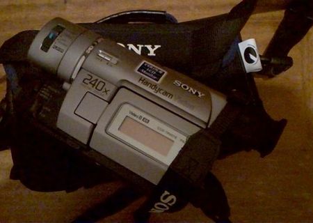 Camera video Sony - bonus geanta