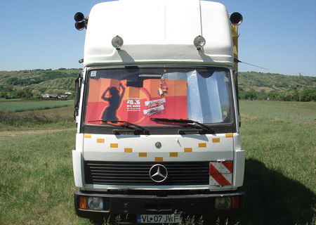 Camion apicol Camion apicol