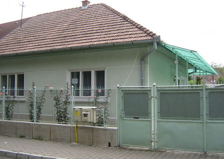 Casa 3 camere, Tg Mures, cartier Tudor, zona Dacia, str. Tudor Vladimirescu