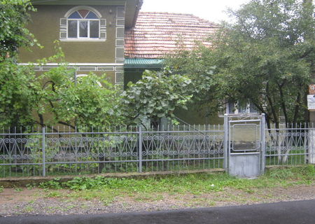 casa cu etaj in Poieni langa Valea-Draganului