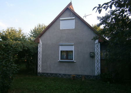 Casa cu gradina