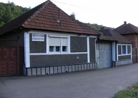 Casa cu gradina in loc. Baita, la 15 km partia de la Vartop Arieseni