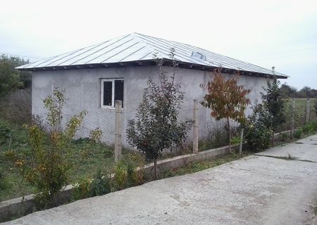 Casa cu teren 1000m.p. / Vulturu / Vrancea Casa cu teren 1000m.p. / Vulturu / Vrancea