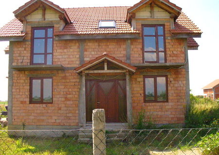 Casa de vanzare