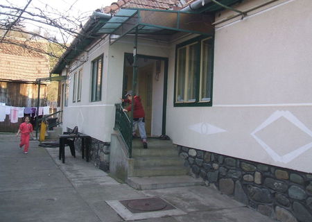 casa de vanzare