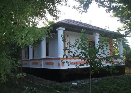 Casa de vanzare