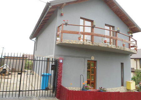Casa de vanzare