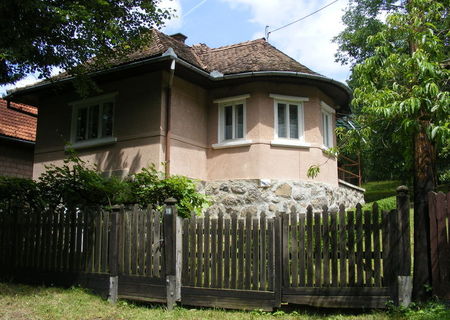 CASA DE VANZARE