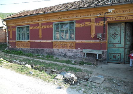 casa de vanzare in sasca romana casa de vanzare in sasca romana